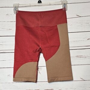 Fabletics High Waisted Seamless Colorblock Shorts